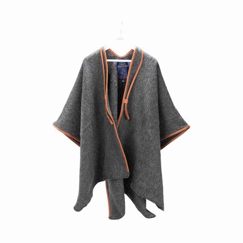 Ruana boyacense grafito camel Nobsa