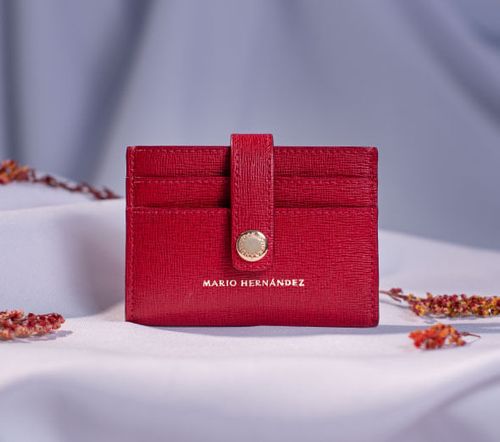 Tarjetero broche rojo Cruz Roja